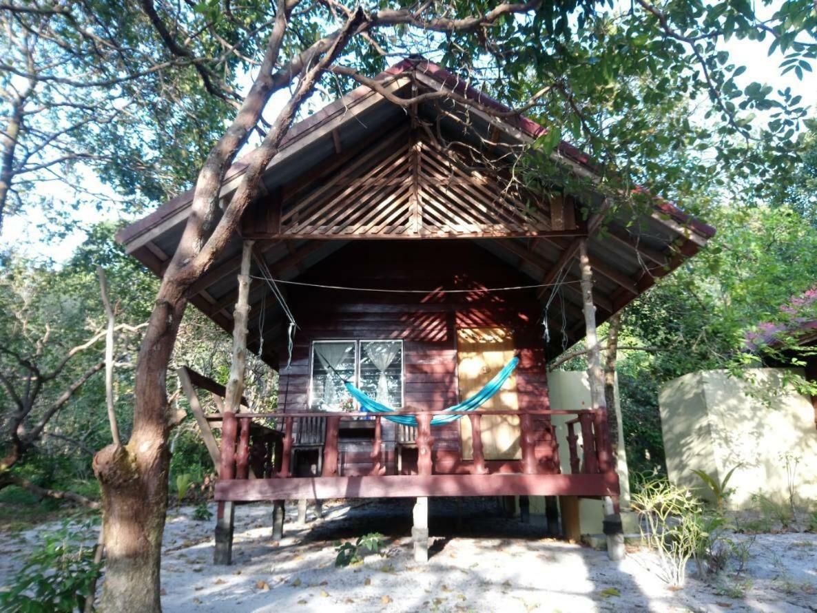 Lucky Resort パヤム島 エクステリア 写真